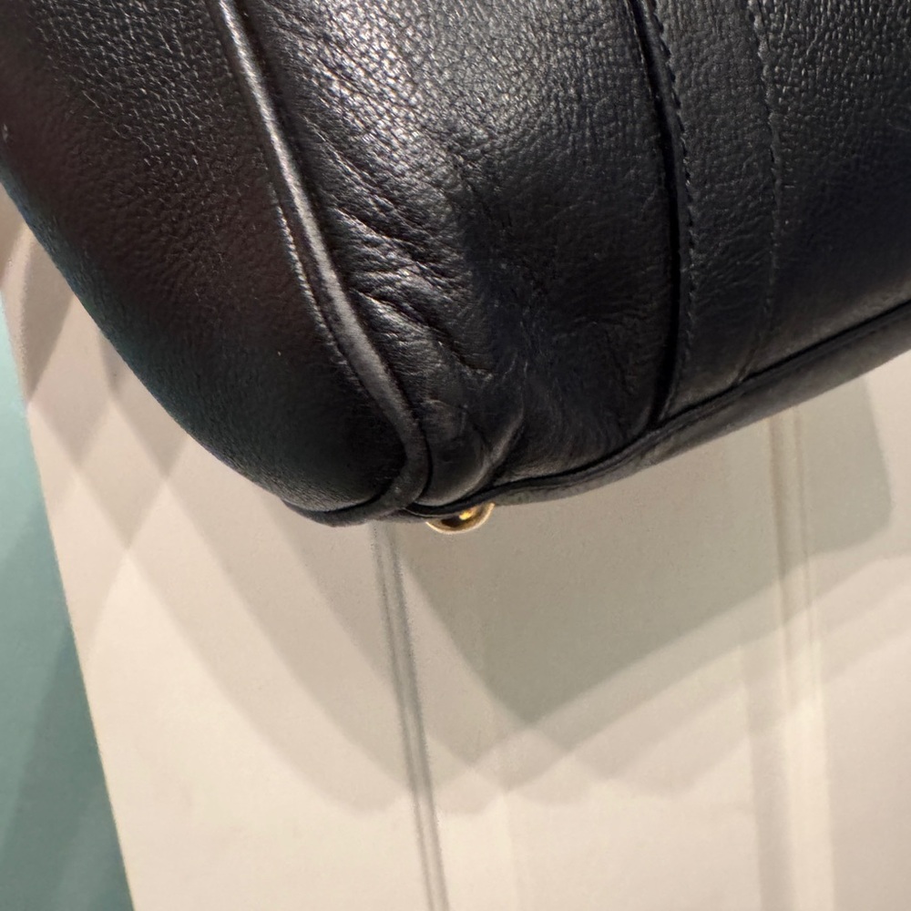 Gucci Vintage Black Leather Barrel Satchel - Picture 11 of 11